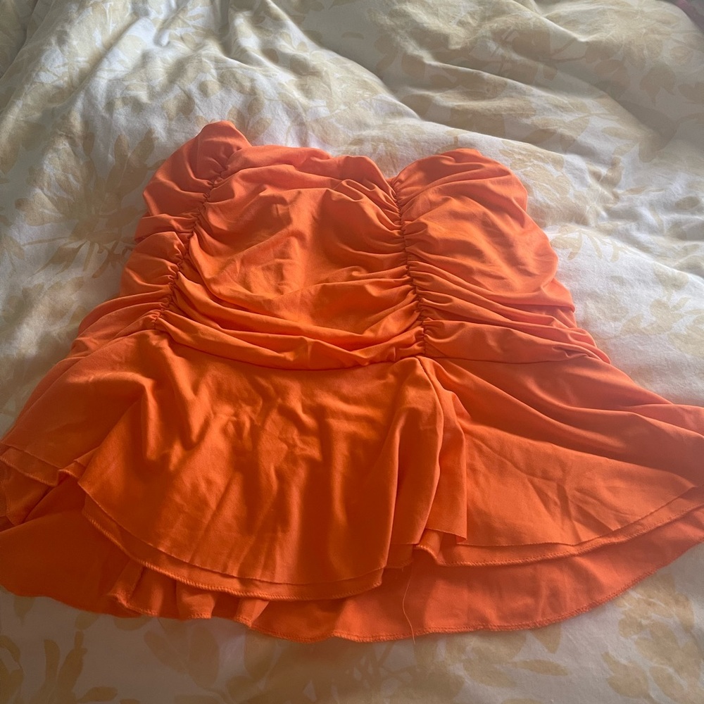 Orange iamgia skirt! 🍊